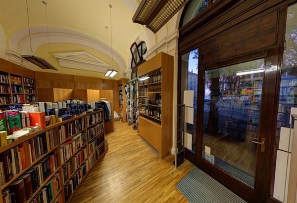 Božićni popust u sveučilišnoj knjižari ''Citadela''